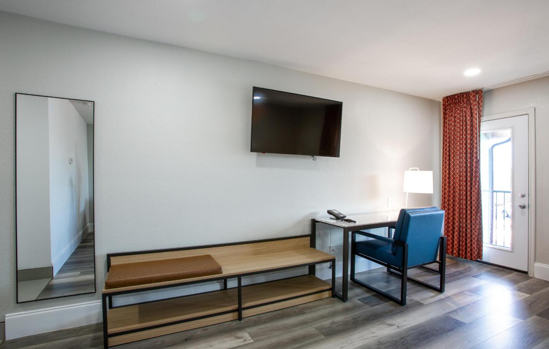 Hotel Elev8 Flagstaff I-40 Exit 198 Butler Ave Extérieur photo